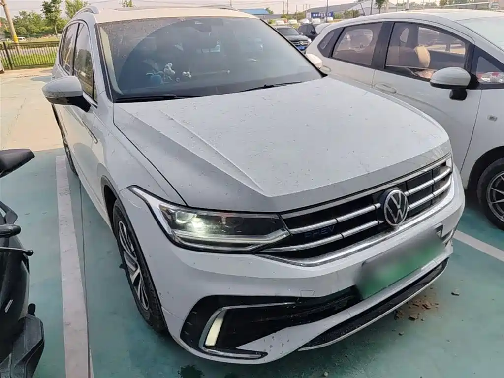 Volkswagen Tiguan L PHEV 2023 430PHEV Plug-in Hybrid Premium фото 4