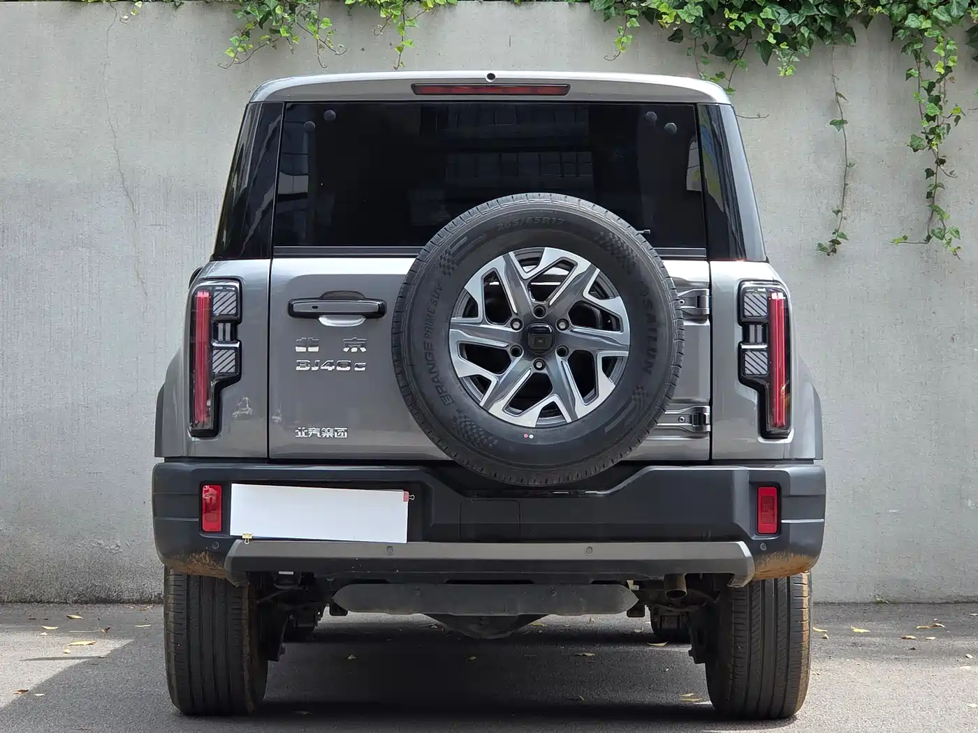 BEIJING OFF-ROAD BJ40
