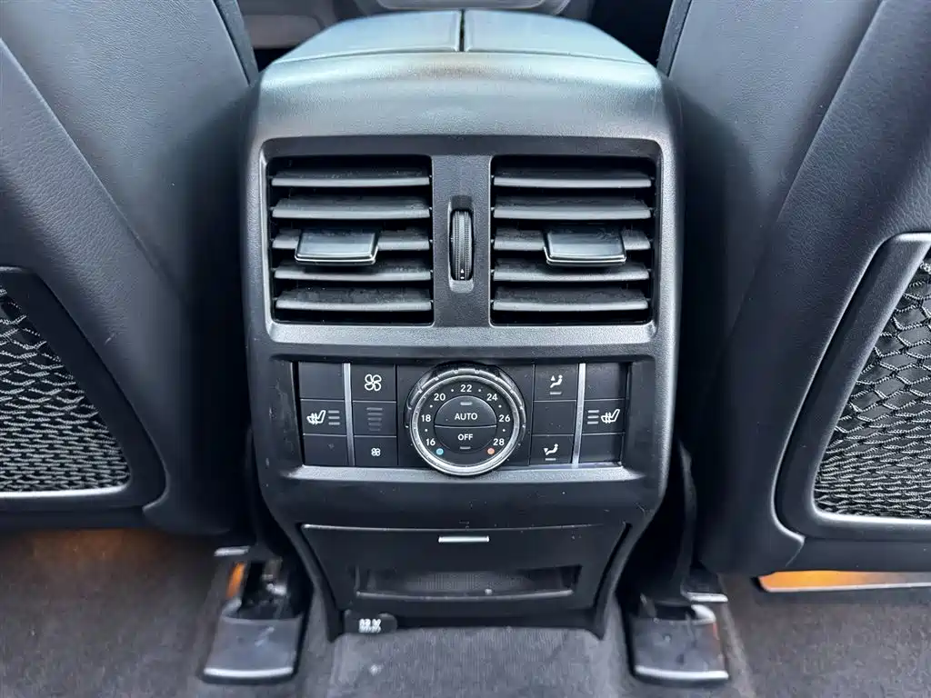 Mercedes-Benz GLS AMG 2017 AMG GLS 63 4MATIC фото 22