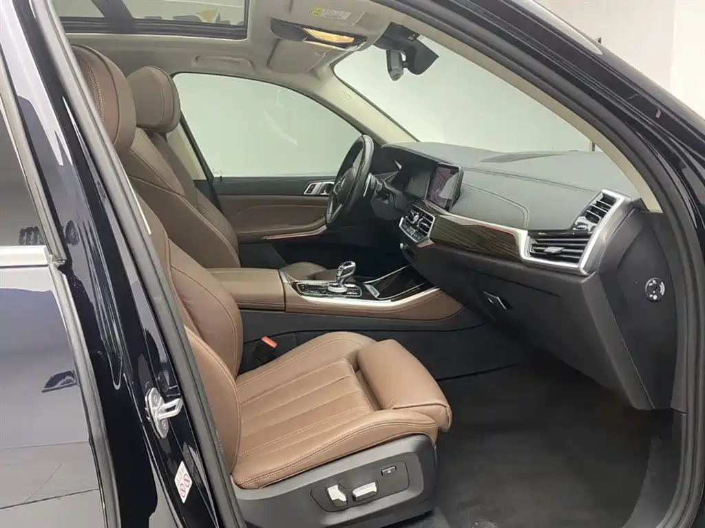 BMW X5 (Import) 2019 xDrive40i M Sport Package фото 18