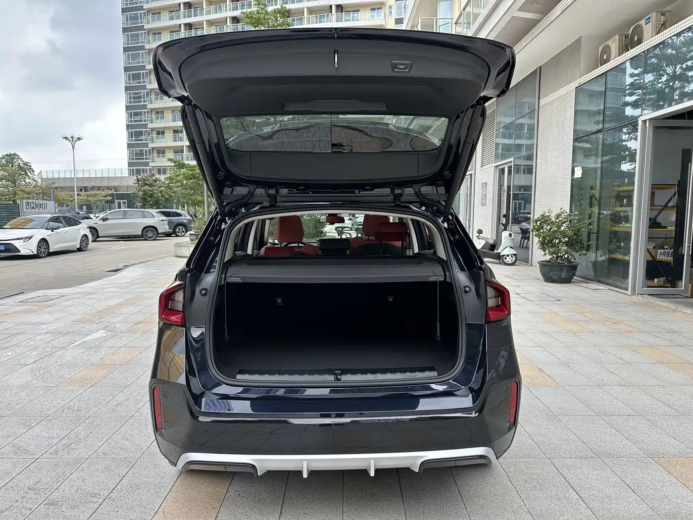BMW X1 2024 sDrive25Li M Sport Package фото 21