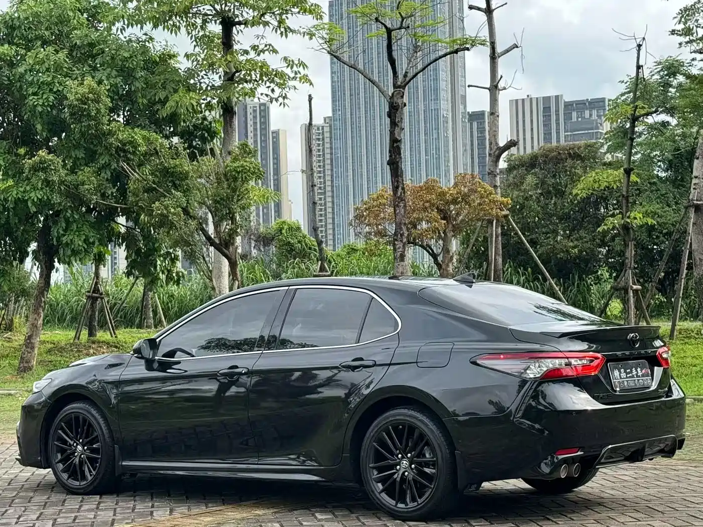 Toyota Camry 2022 2.5S Knight Edition фото 6