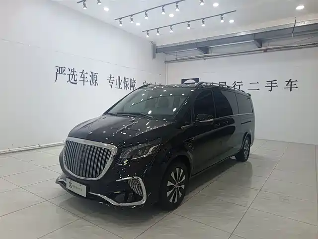 Mercedes-Benz Vito 2024