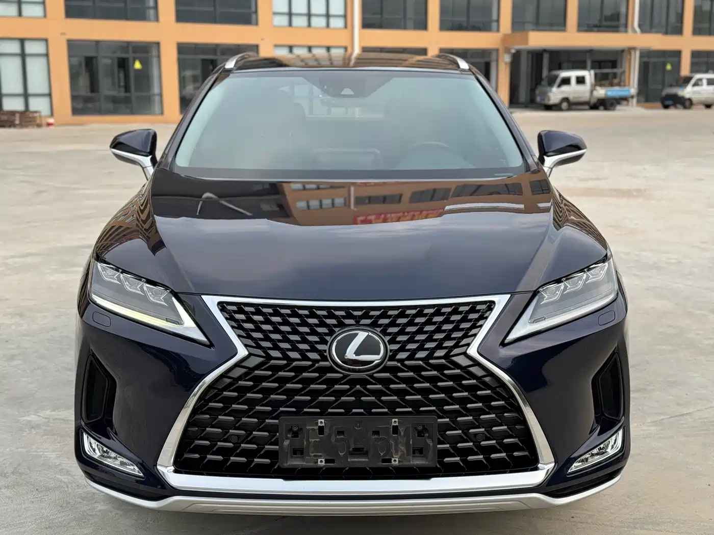 Lexus RX 2020 Facelift 300 AWD Elegance Edition фото 2