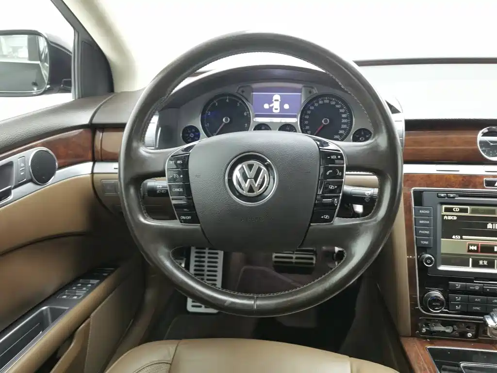 Volkswagen Phaeton 2016 2014 3.0L Business Edition