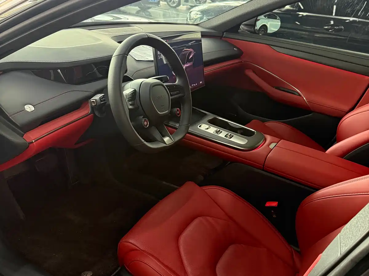 XIAOMI CAR XIAOMI SU7