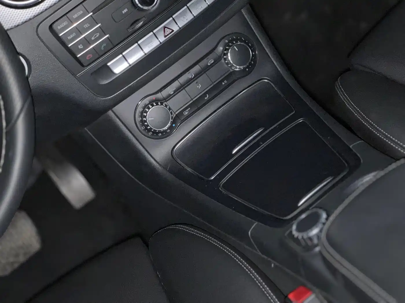 Mercedes-Benz B-Class 2017 B 200 Dynamic фото 12