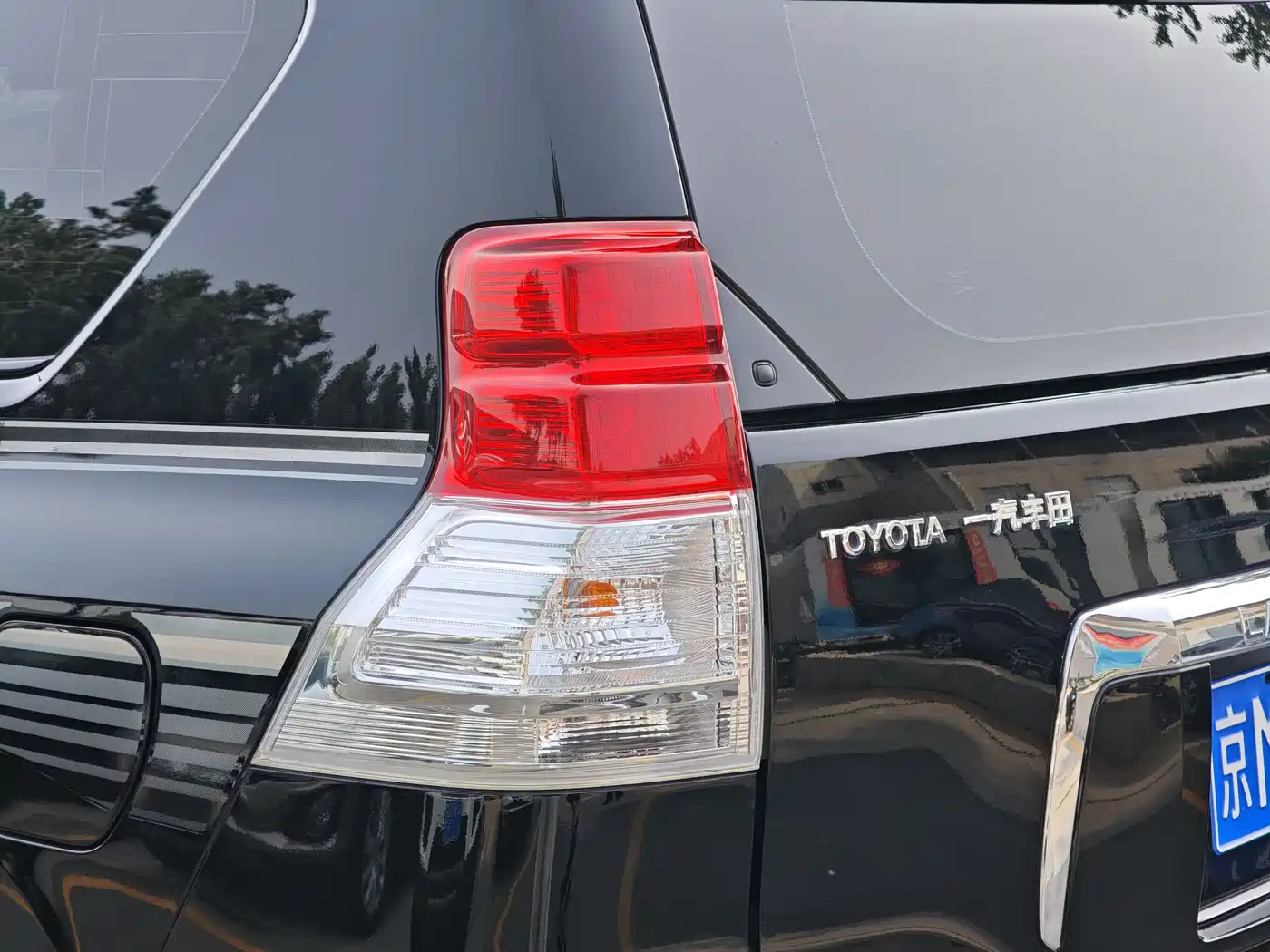 Toyota Prado 2010 4.0L Automatic TX-L NAVI фото 33