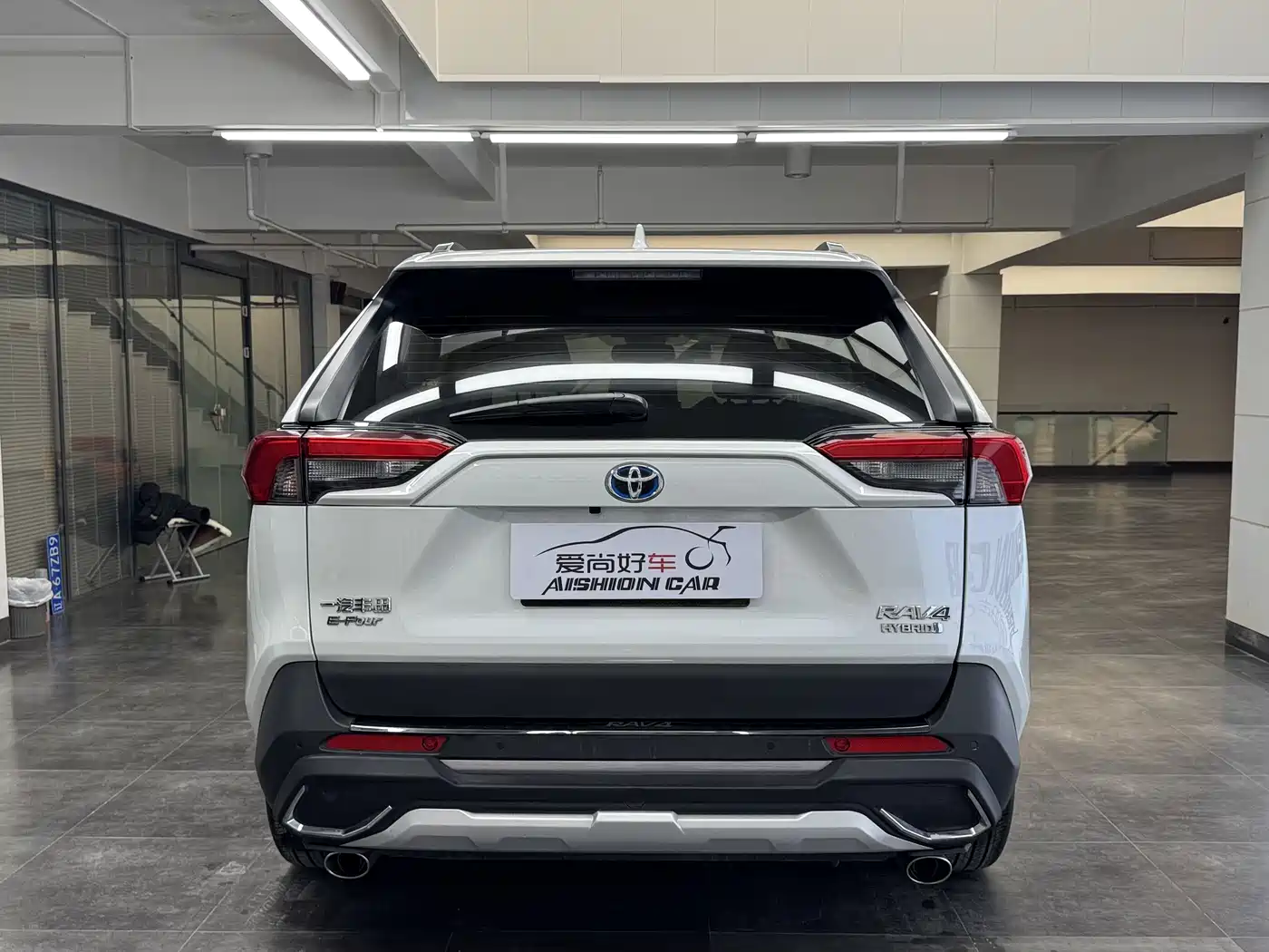 Toyota RAV4 Rongfang 2021 Hybrid 2.5L E-CVT AWD Elite PLUS Edition фото 6
