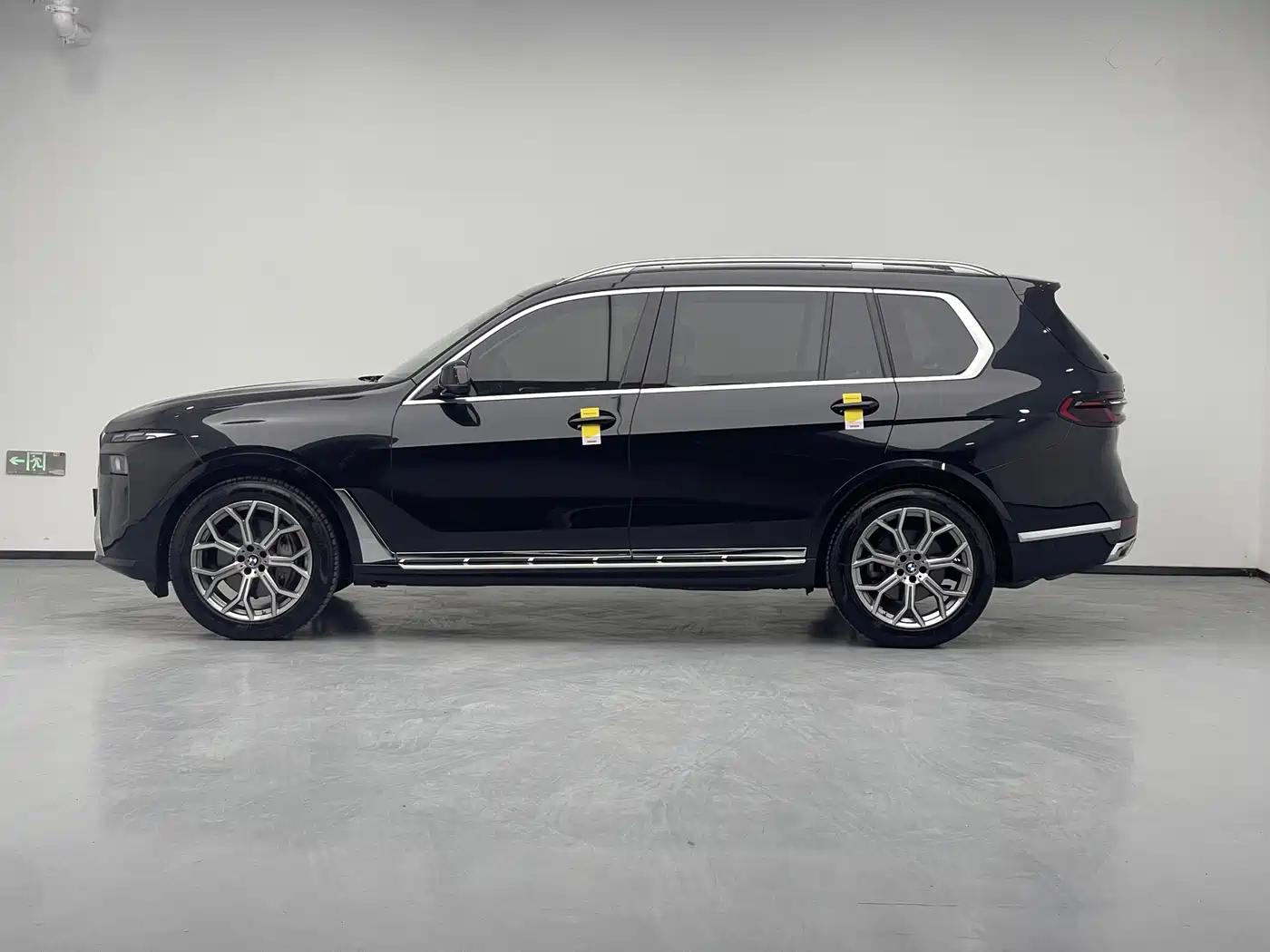 BMW X7 2024 xDrive40i Leading Luxury Package фото 8