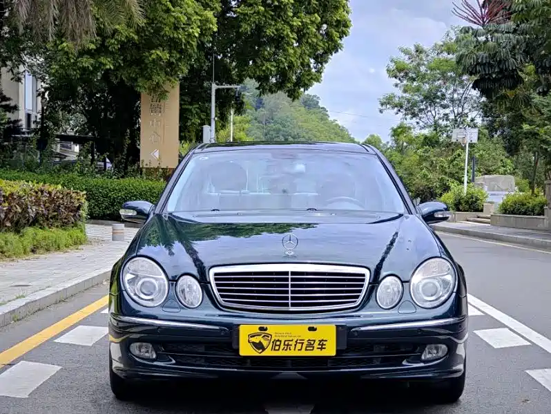 Mercedes-Benz E-Class (Import) 2004 E 240 фото 2