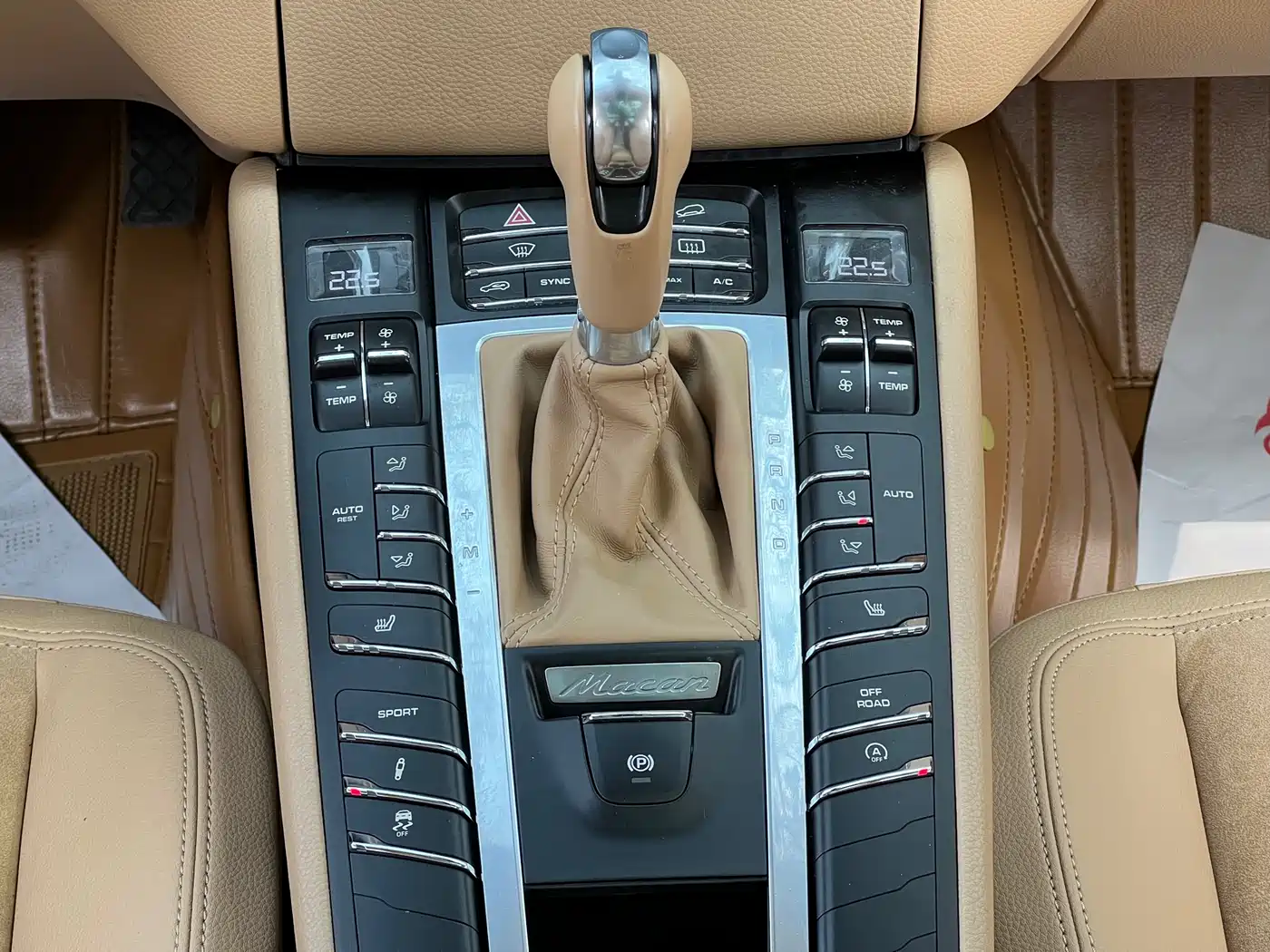 Porsche Macan 2014 Macan 2.0T фото 18