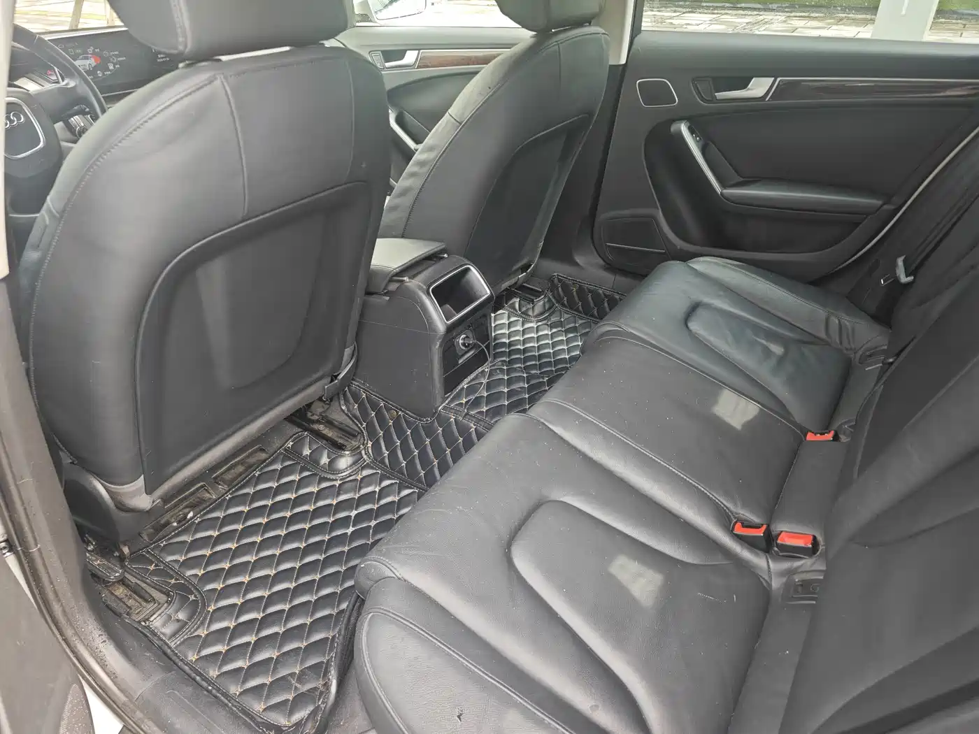Audi A4L 2010 2010 2.0 TFSI Comfort