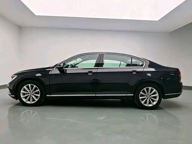 Volkswagen Magotan 2019 330TSI DSG Leading China VI фото 19