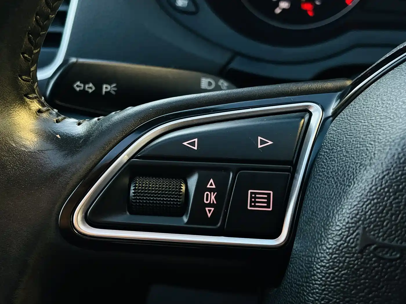 Audi Q3 2015 35 TFSI Comfort фото 15