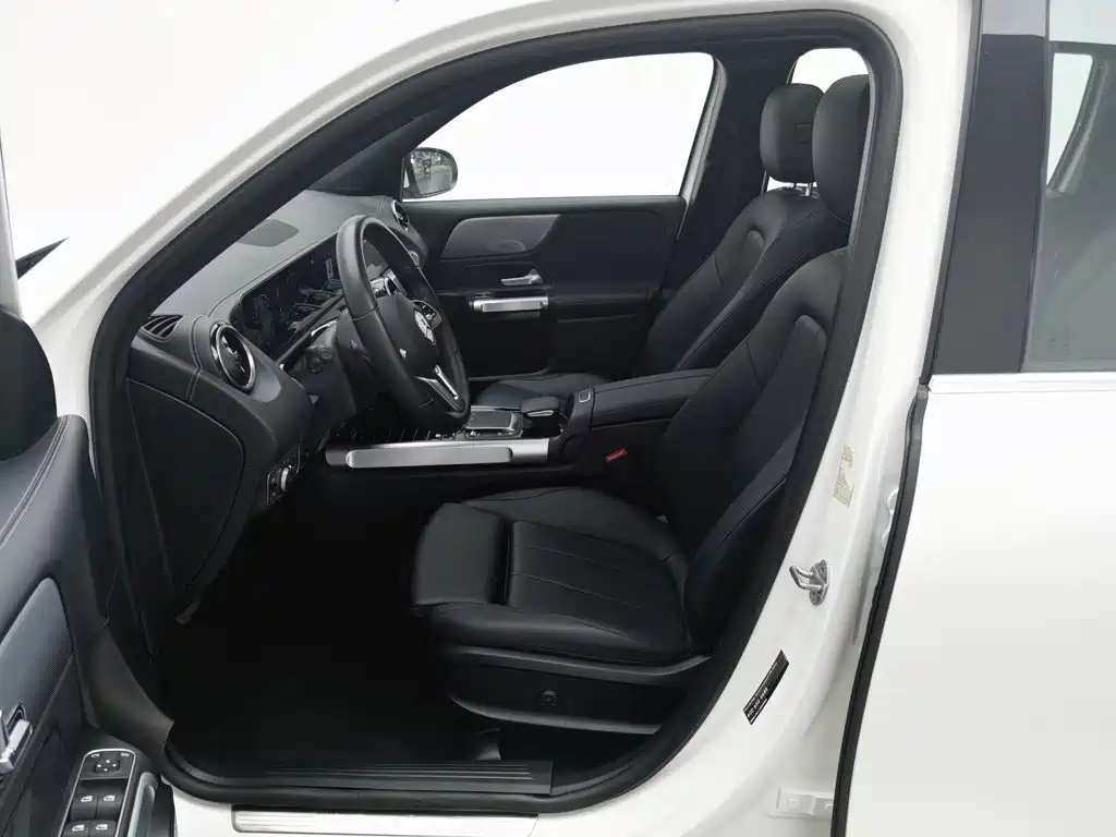 Mercedes-Benz GLB, миниатюра 10