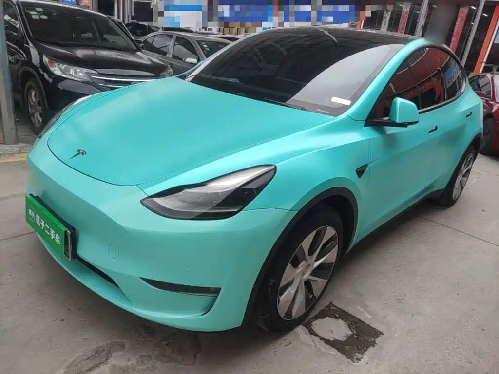 Tesla Model Y 2021