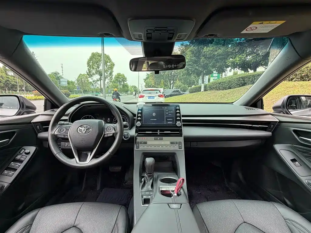 Toyota Avalon 2019 2.5L Touring Premium Edition China VI фото 11