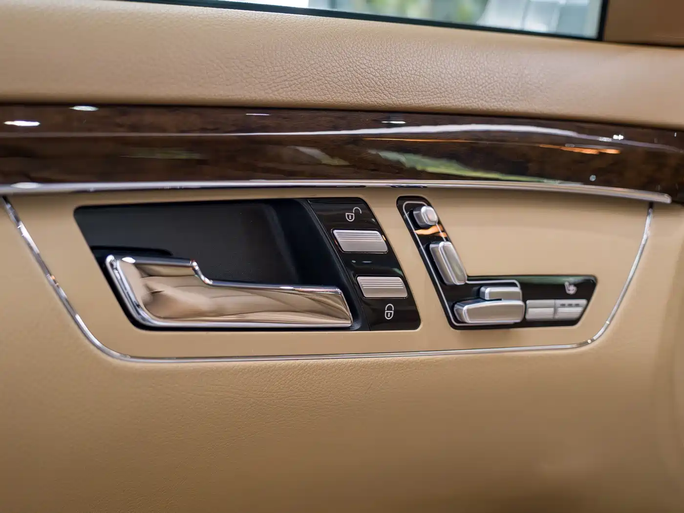 Mercedes-Benz S-Class 2012 S 300 L Premium Grand Edition фото 7