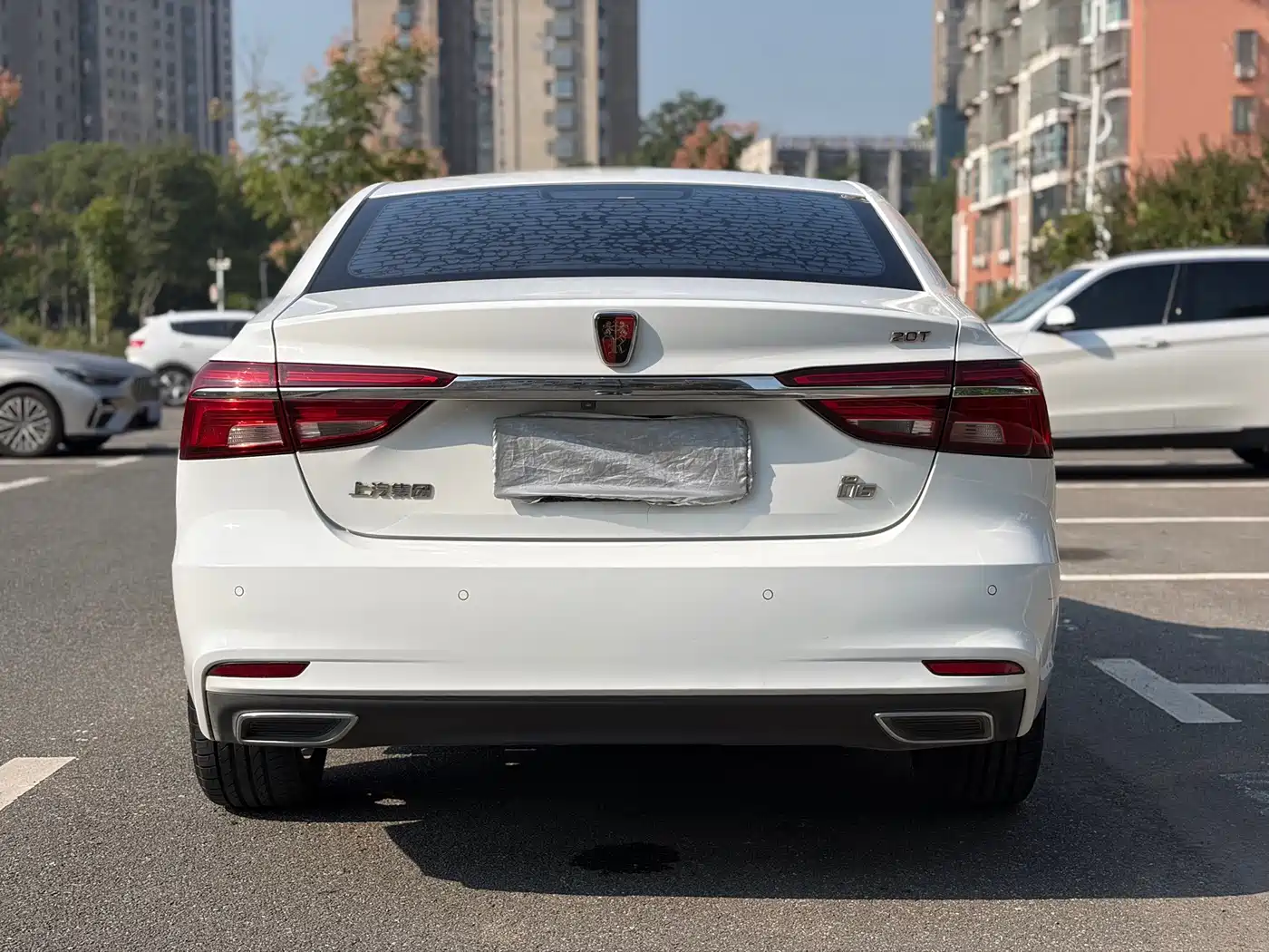 Roewe i6 2018 2018 20T Automatic Internet ZhiXiang Edition