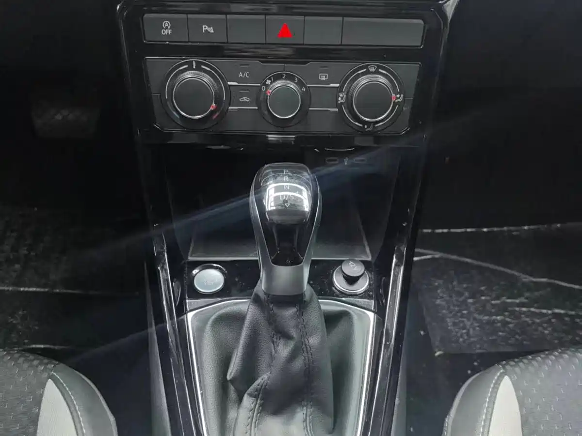 VOLKSWAGEN EXPLORING THE SHADOW