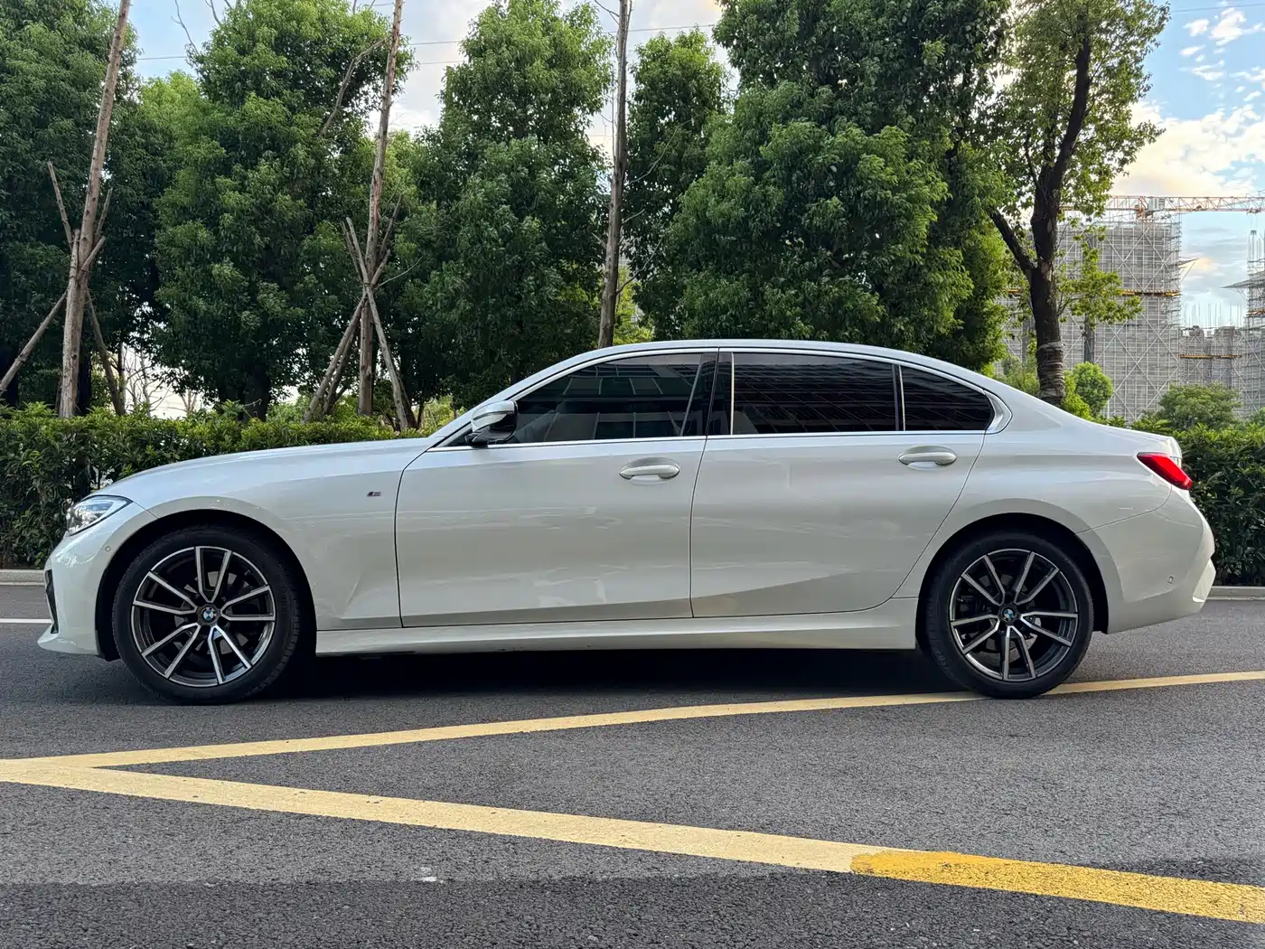 BMW 3 Series 2020 320Li M Sport Package фото 9