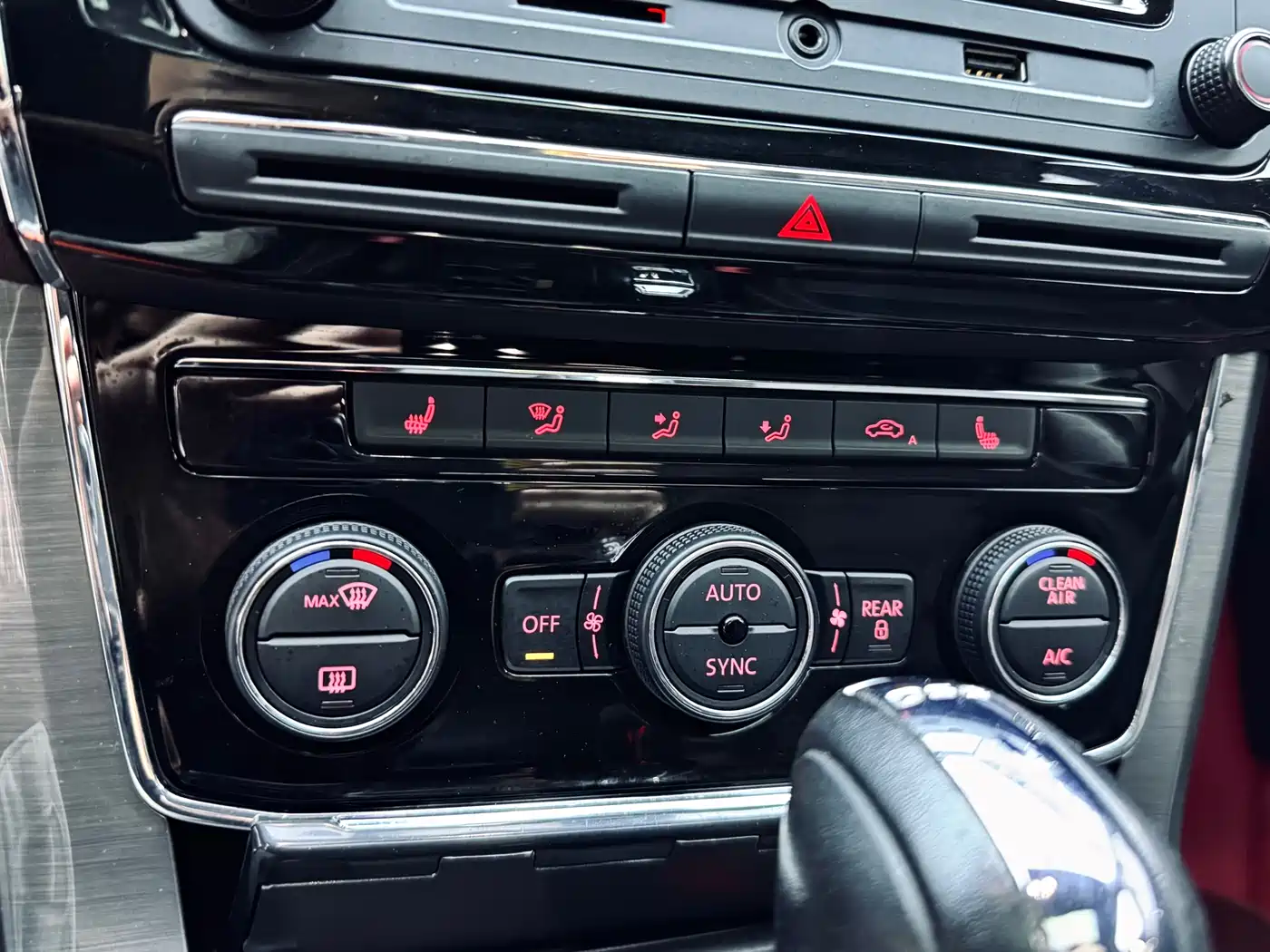 Volkswagen Passat 2017 330TSI DSG Prestige фото 3