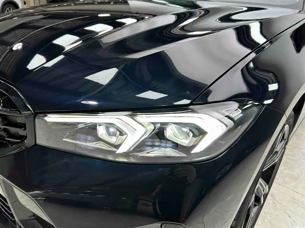 BMW 3 Series 2023 320i M Sport Package фото 18