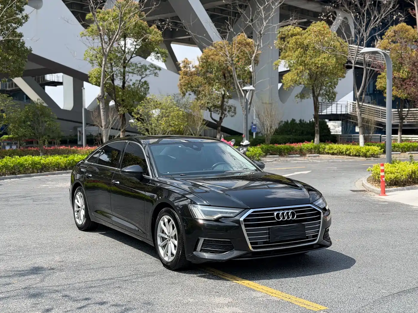 Audi A6L 2021 40 TFSI Luxury Elegance фото 3