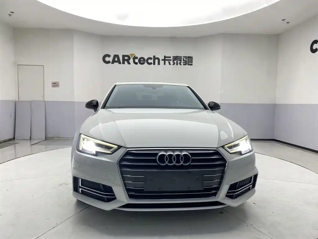 Audi A4L 2018 30th Anniversary 40 TFSI Fashion фото 3