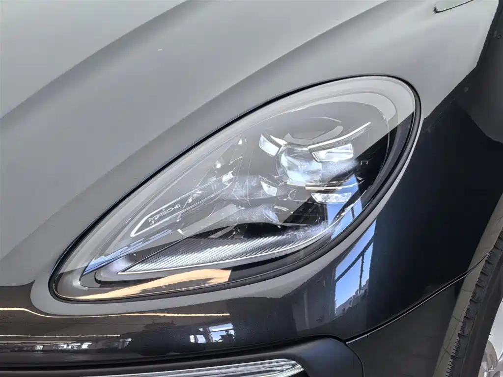 Porsche Macan 2024 Macan 2.0T фото 33