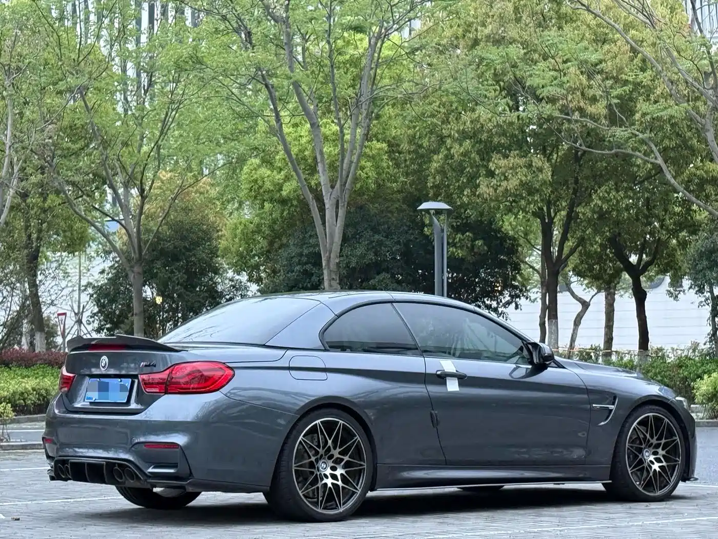 BMW M4 2018 M4 Convertible Coupe Fans Limited Edition фото 23