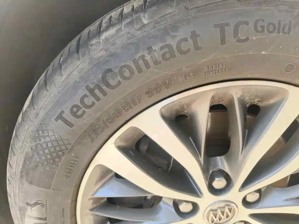 Фото 7 - Buick GL8