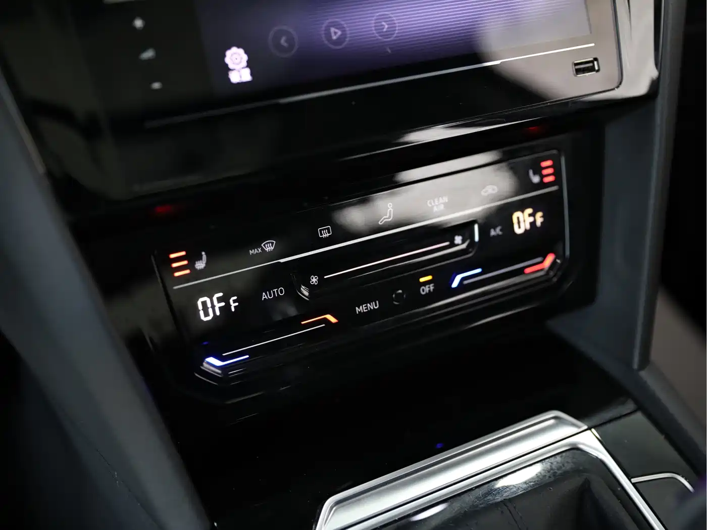 Volkswagen Magotan 2020 330TSI DSG Leading фото 10