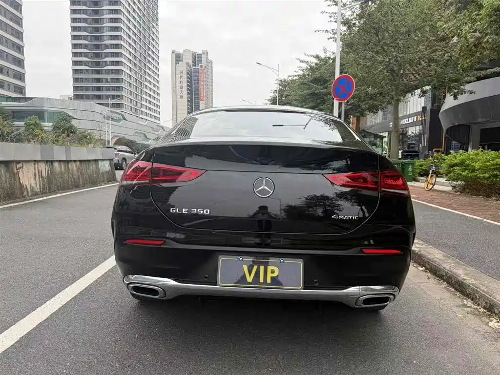 Mercedes-Benz GLE Coupe 2022 Facelift GLE 350 4MATIC Coupe SUV Fashion фото 8