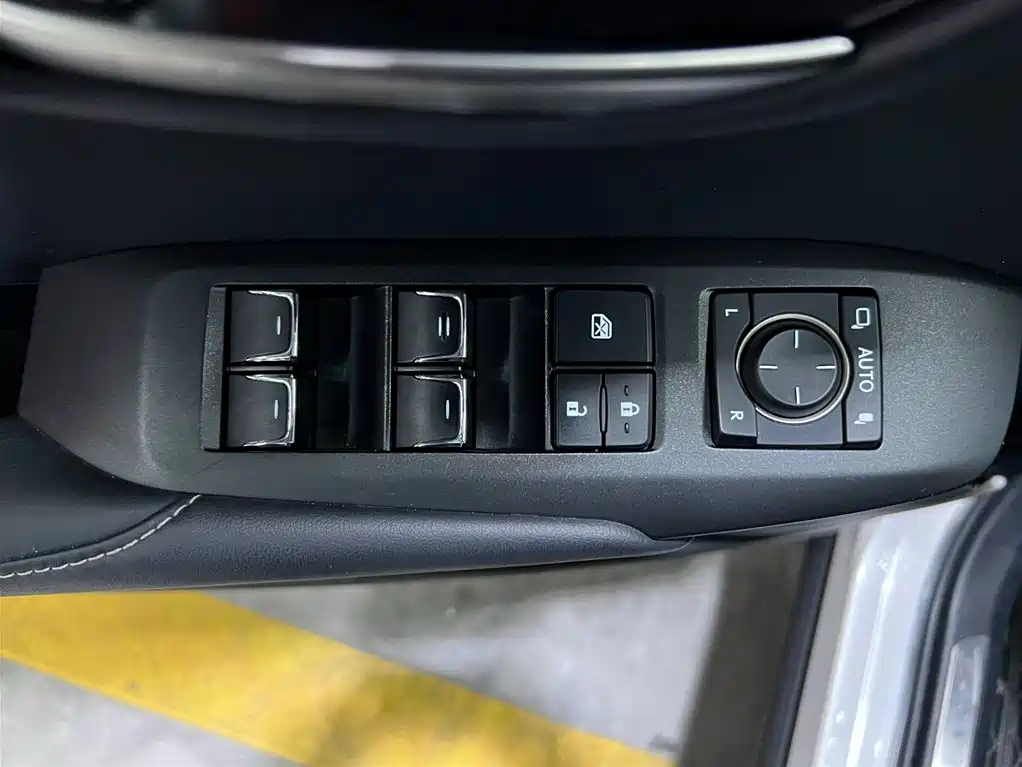 Lexus NX 2018 Model 200 FWD Fengxing Edition China V фото 10