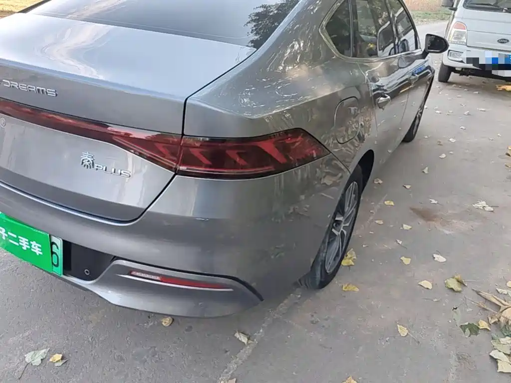 Фото 8 - BYD Qin PLUS