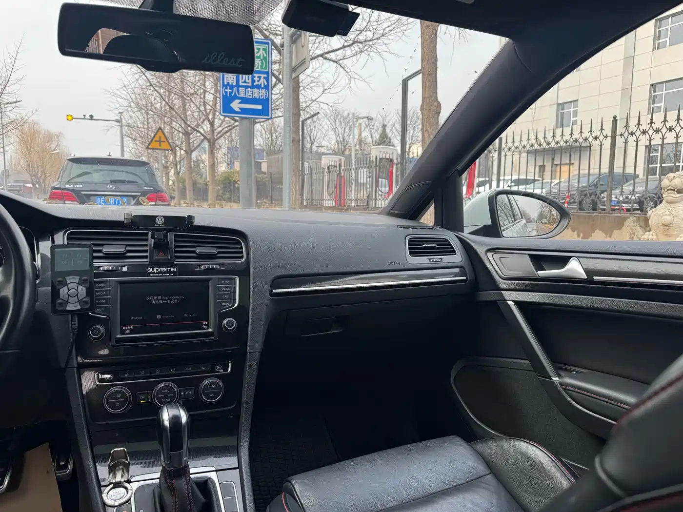 Volkswagen Golf GTI 2016 2.0TSI GTI фото 23