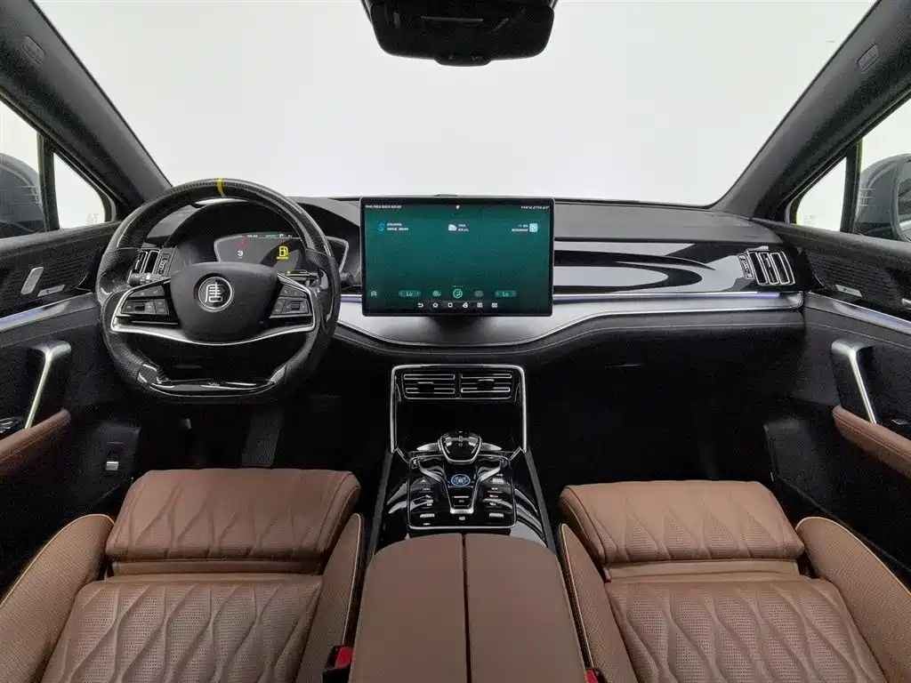 BYD Tang New Energy 2021 DM-i 112KM Honor фото 5