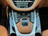 Фото 12 - Aston Martin DBX