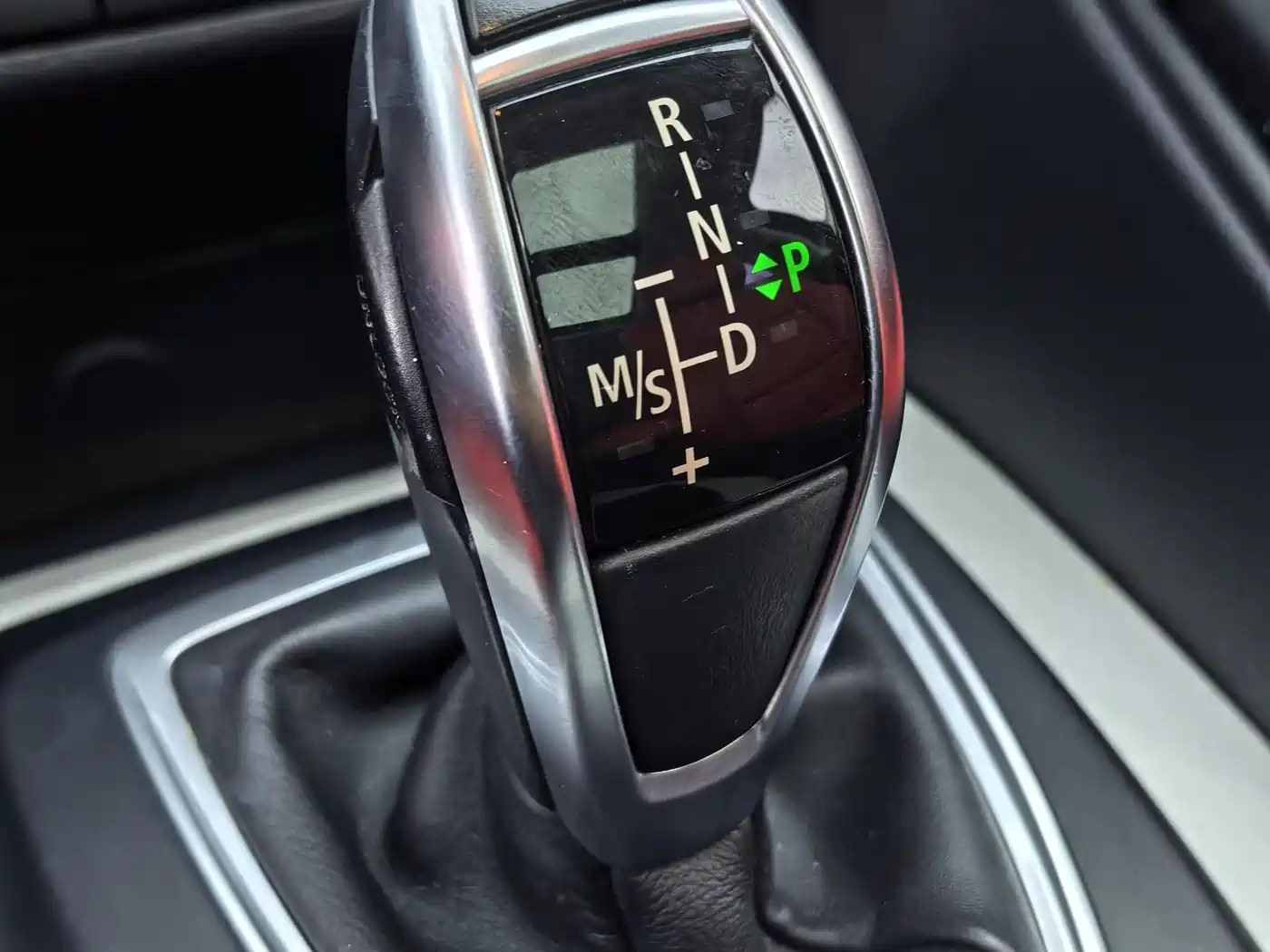 BMW X1 2014 sDrive18i Fashion Edition фото 16