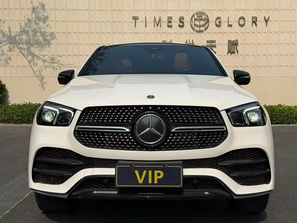 Mercedes-Benz GLE Coupe 2020 GLE 450 4MATIC Coupe SUV Fashion фото 15