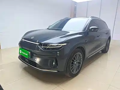 Leapmotor C11