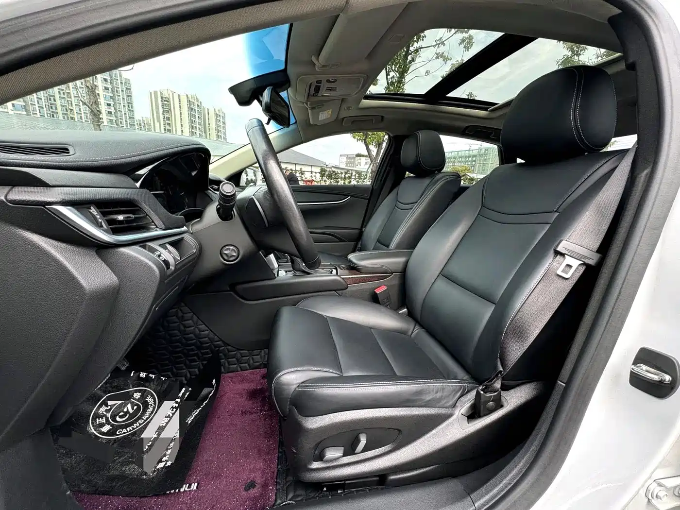 Photo 14 - Cadillac XTS