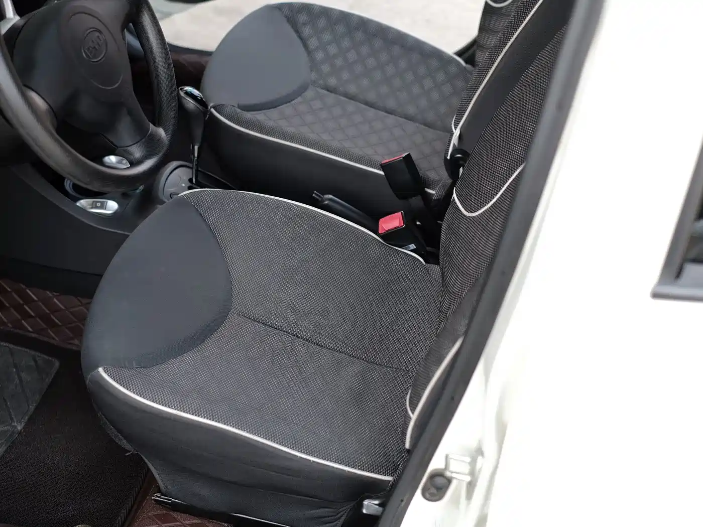 BYD F0 2015 2015 1.0L AMT Cool Edition