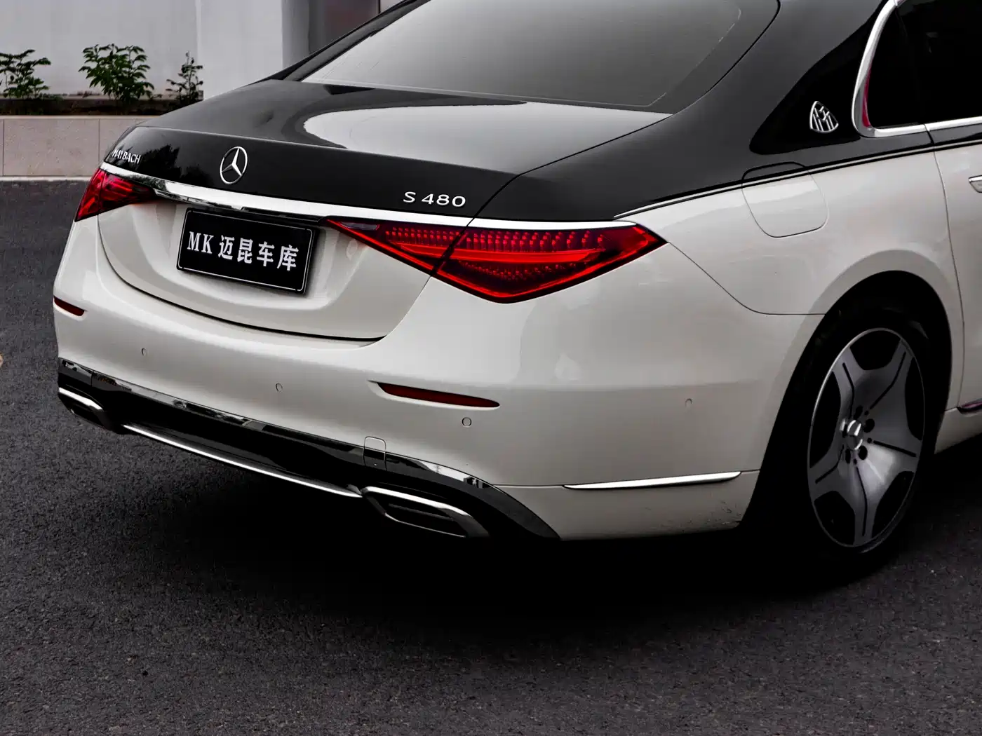MERCEDES-BENZ MAYBACH S-CLASS