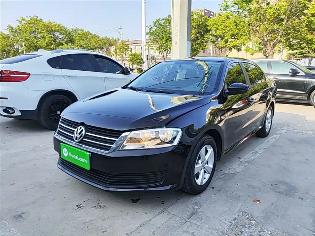 Volkswagen Lavida 2013 Facelift Classic 1.6L Automatic Trend