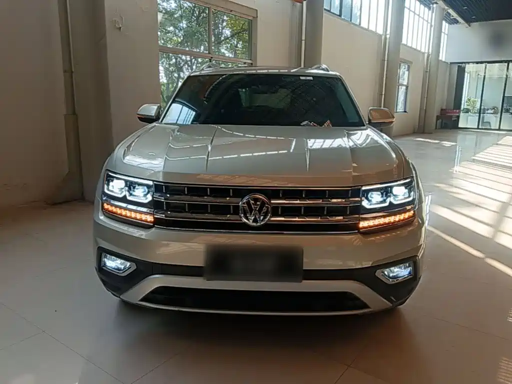 صورة 3 - Volkswagen Teramont