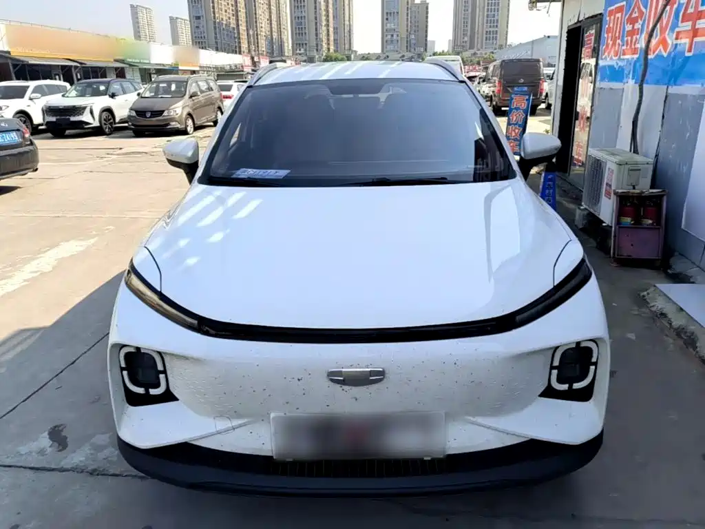 Geely Geometry E Firefly 2023 2024 Model 301km Light Flow