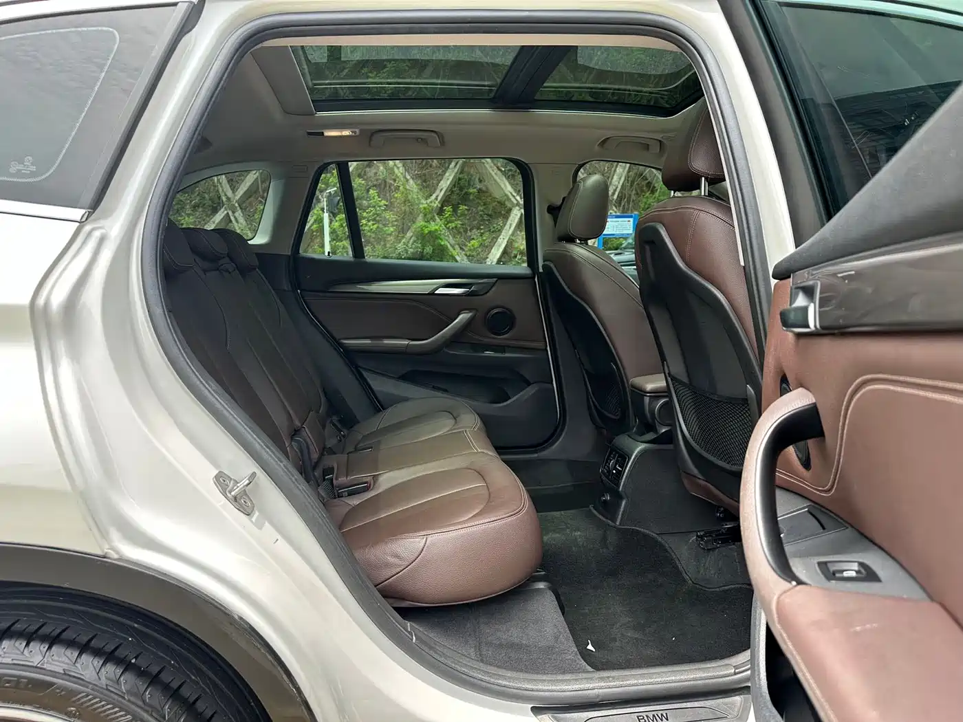 BMW X1 2018 xDrive20Li Premium Model фото 16